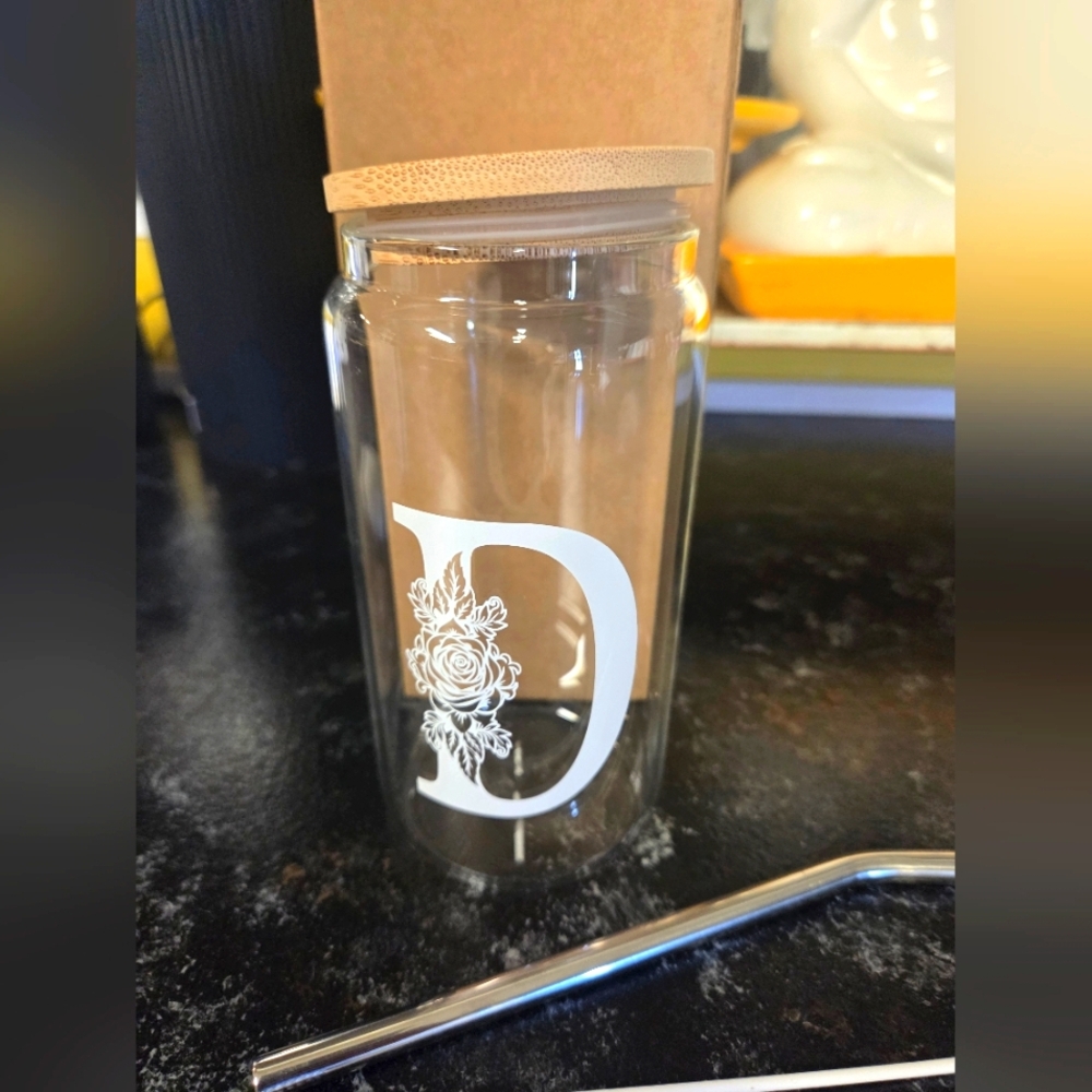 NEW Glass Tumbler with Bamboo Lid and Straw